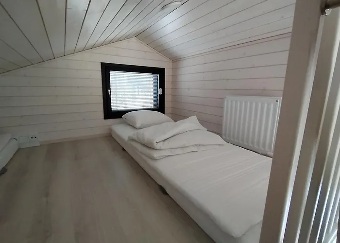 New In Iso-syoete. Luokki 2 Daire